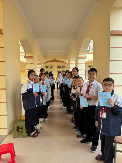 Trường THCS Kiến Hưng tổ chức khám sức khỏe định kỳ cho học sinh trong năm học 2025 - 2026