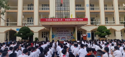 TRƯỜNG THCS KIẾN HƯNG RỘN RÃ TỔ CHỨC LỄ ĐÓN HỌC SINH KHỐI 6  NĂM HỌC 2026 – 2027