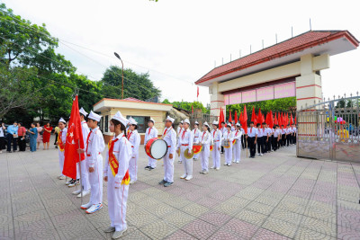 🎉 TRƯỜNG THCS KIẾN HƯNG TƯNG BỪNG KHAI GIẢNG NĂM HỌC 2026 – 2027: MỘT MÙA THU MỚI – MỘT HÀNH TRÌNH MỚI, NHỮNG ƯỚC MƠ MỚI!