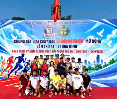 🏃‍♀️🏃‍♂️ THCS KIẾN HƯNG TỎA SÁNG TẠI CHUNG KẾT GIẢI CHẠY BÁO HÀ NỘI MỚI MỞ RỘNG LẦN THỨ 51 – VÌ HÒA BÌNH 🏆